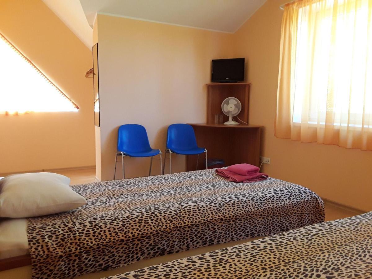 Willipu Guesthouse Alatskivi Extérieur photo